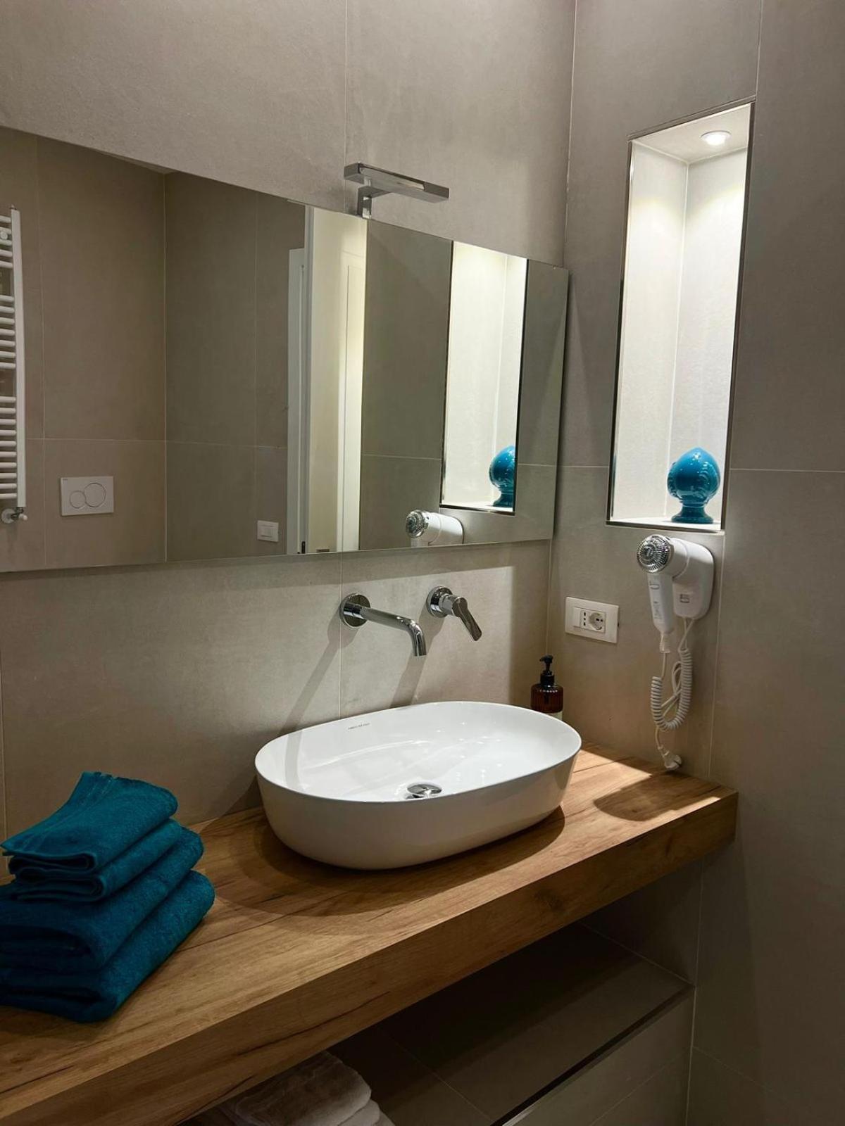 King'S Place Roma Phòng bức ảnh